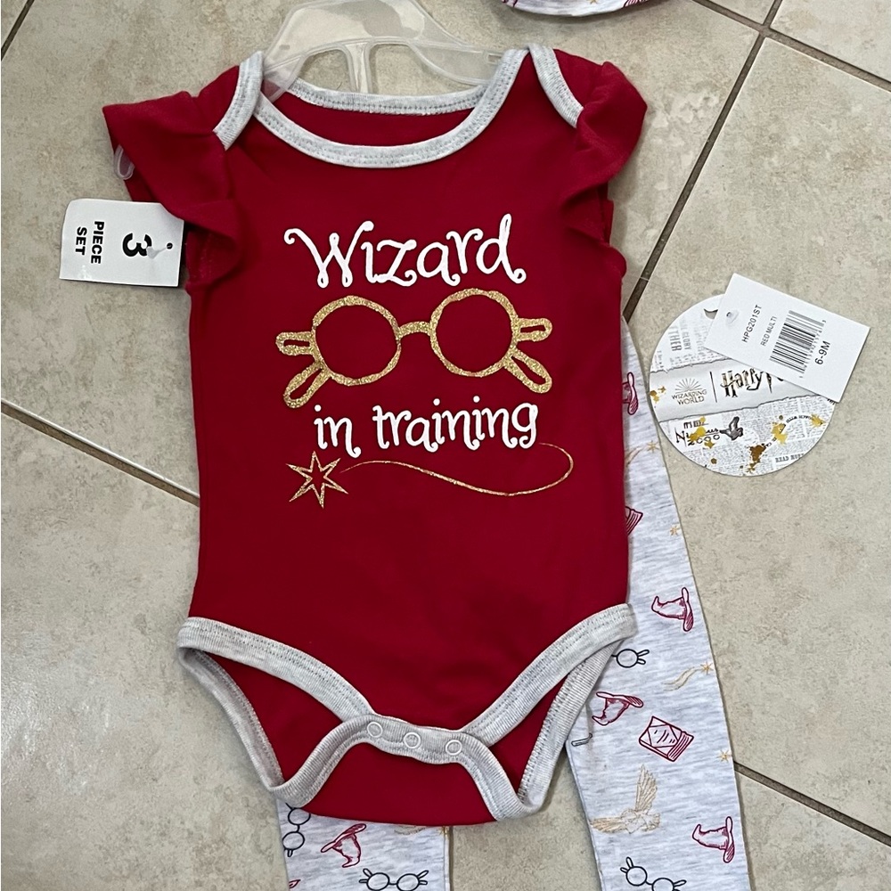 Harry Potter Wizard in Training 3pc Outfit Girls 6-9 mos with matching headband